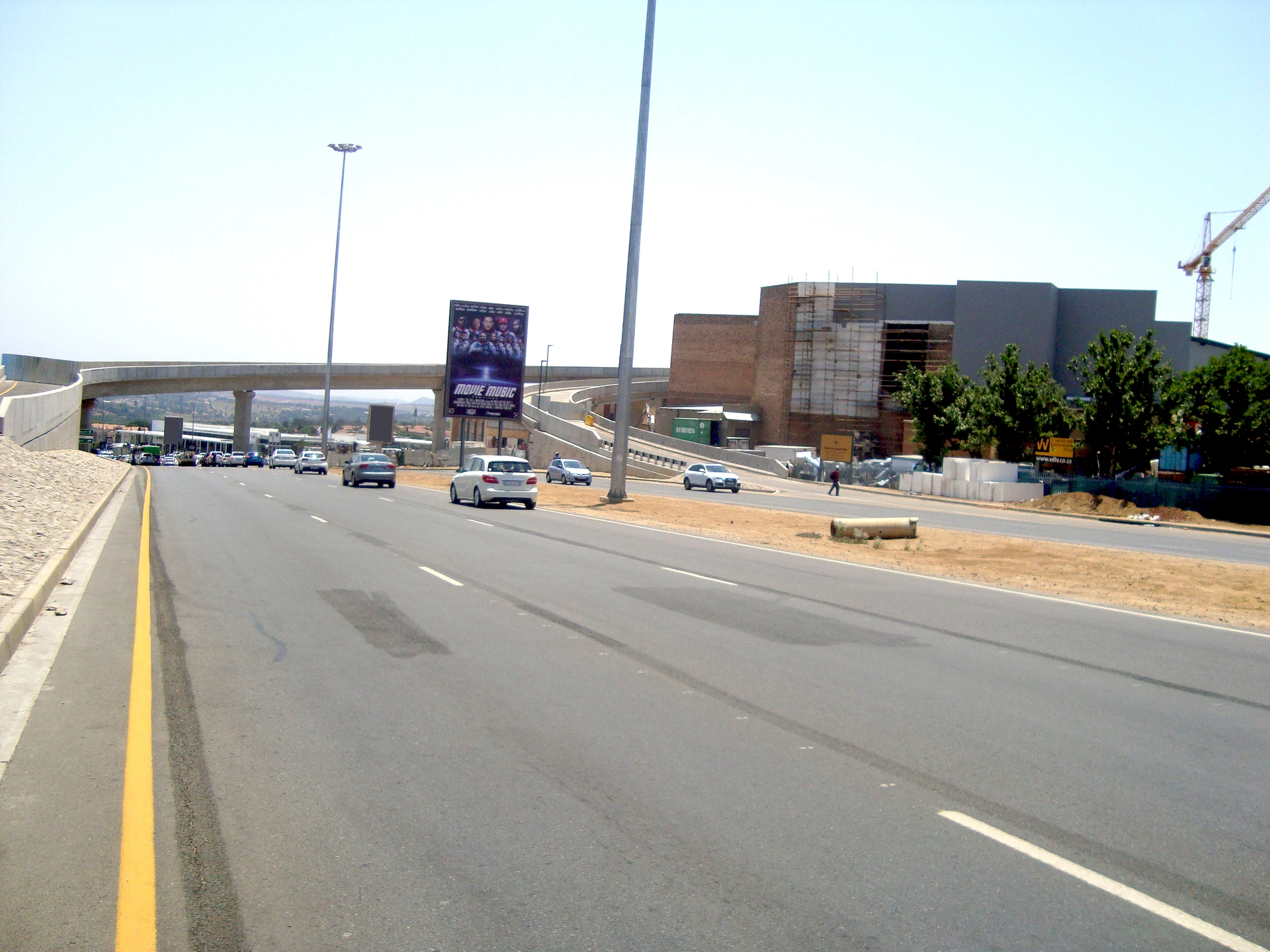 Fourways B R